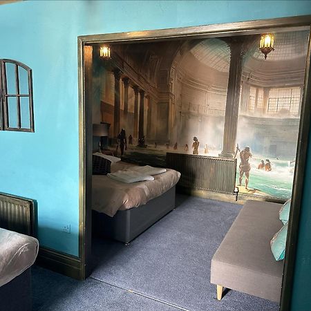 Stonehenge Inn & Shepherd'S Huts Bulford Extérieur photo