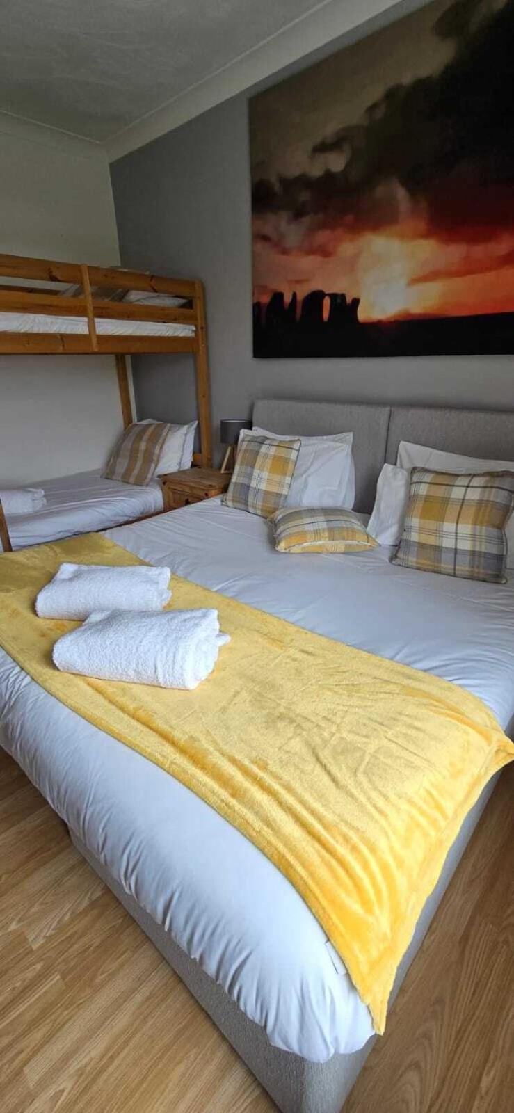 Stonehenge Inn & Shepherd'S Huts Bulford Chambre photo