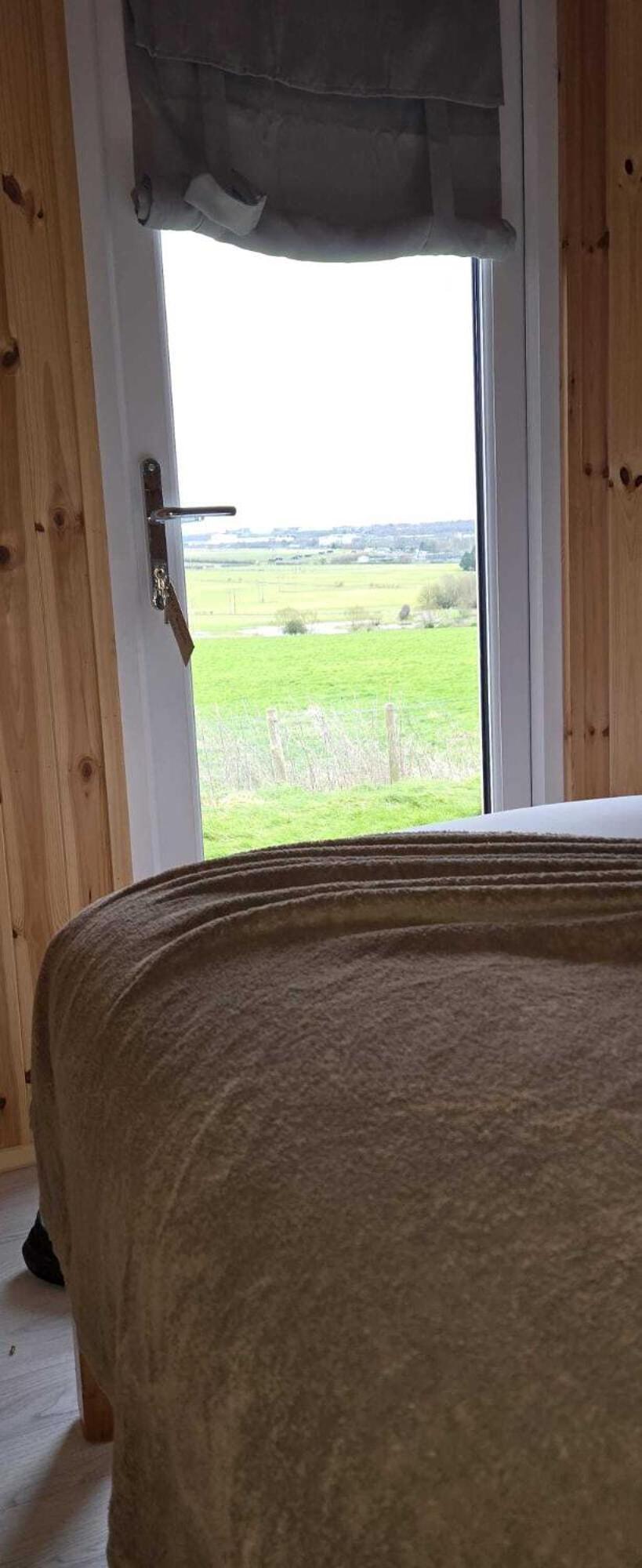 Stonehenge Inn & Shepherd'S Huts Bulford Chambre photo